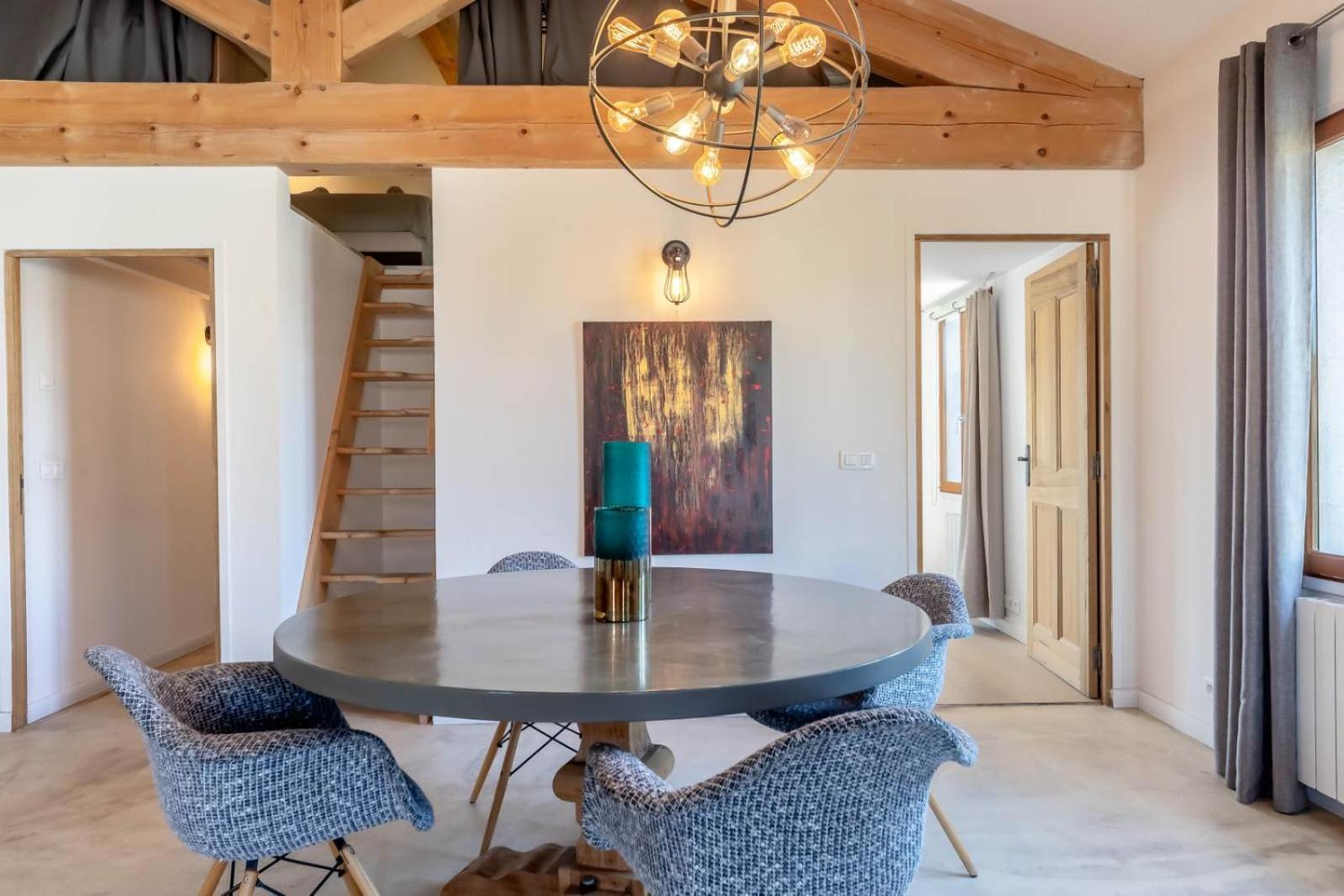 איל-סור-לה-סורג Olive- Vaste Appartement Donnant Sur La Sorgue מראה חיצוני תמונה